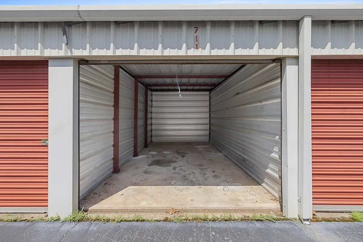 Legacy Siloam Springs - Lincoln - Exterior Drive Up Unit 4